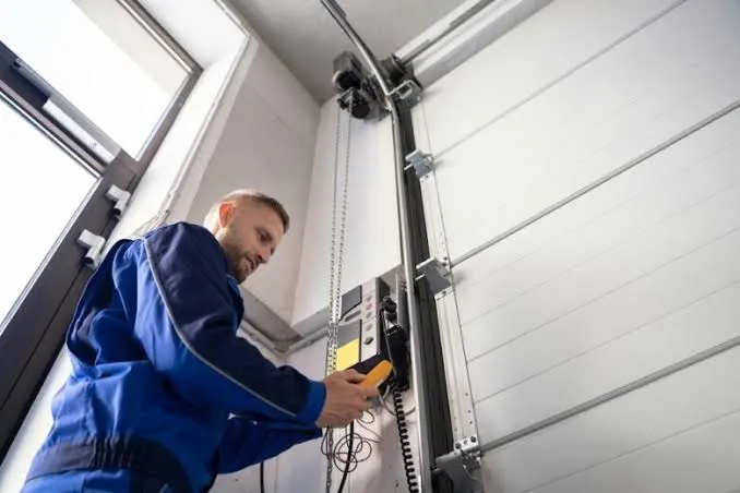 How to Spot Garage Door Problems Before They Worsen